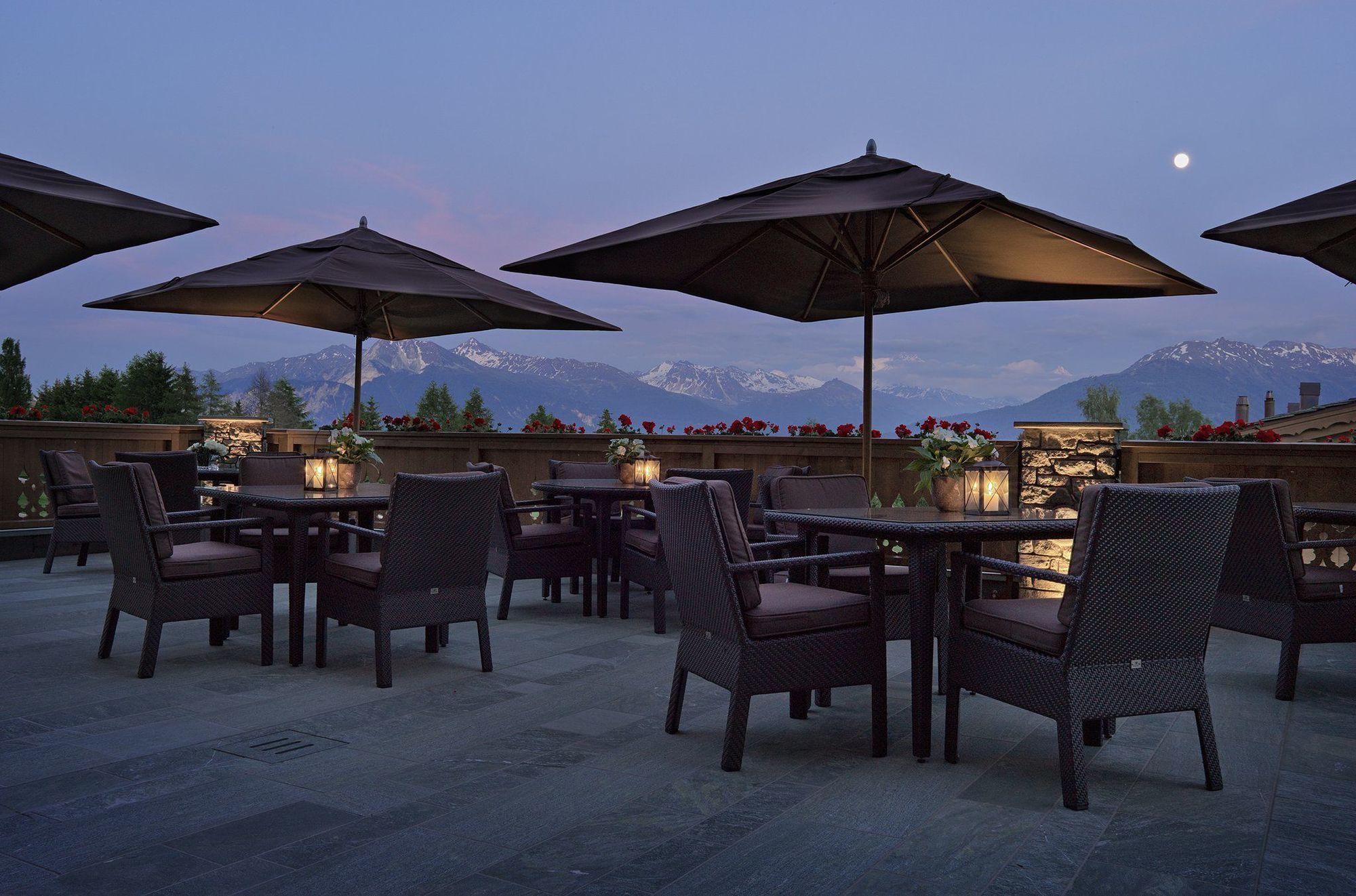 Guarda Golf Hotel & Residences Crans-Montana Restaurant bilde